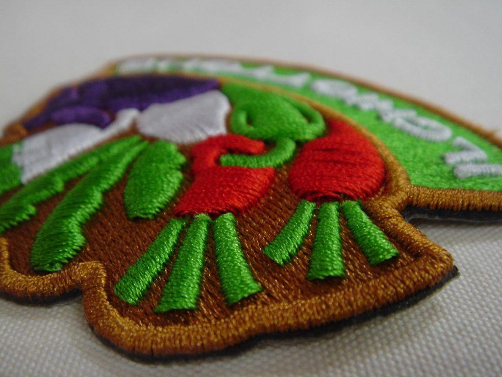 特殊刺繍制作例（3刺繍/立体刺繍）spe-010 | 制作実績 | 刺繍の関源